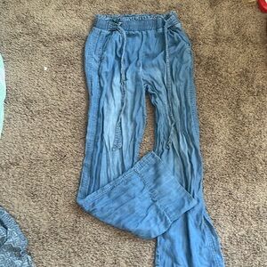 jeans with elastic waistband